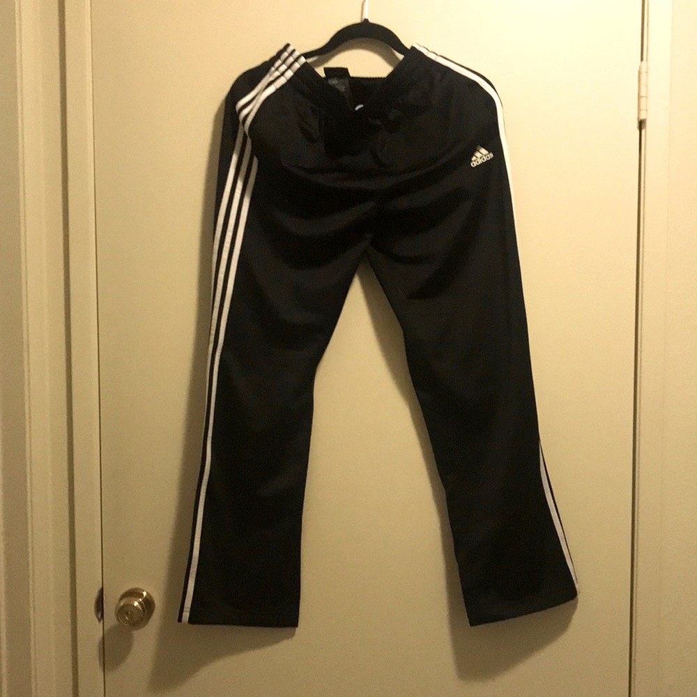 Kid’s adidas